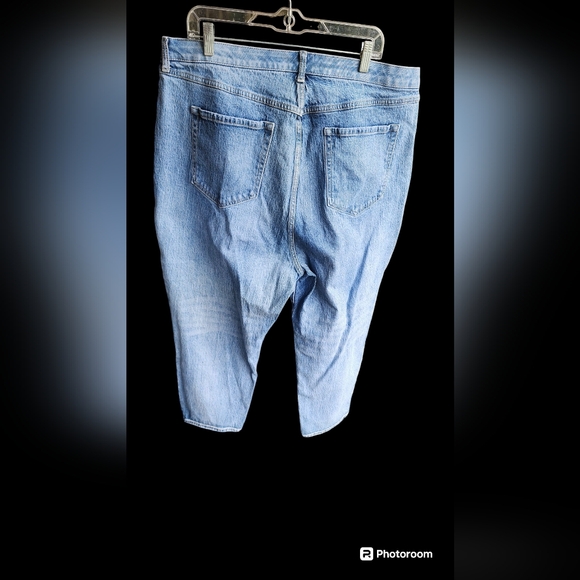 Torrid Feel The Fit Capri 20R - Picture 2 of 4